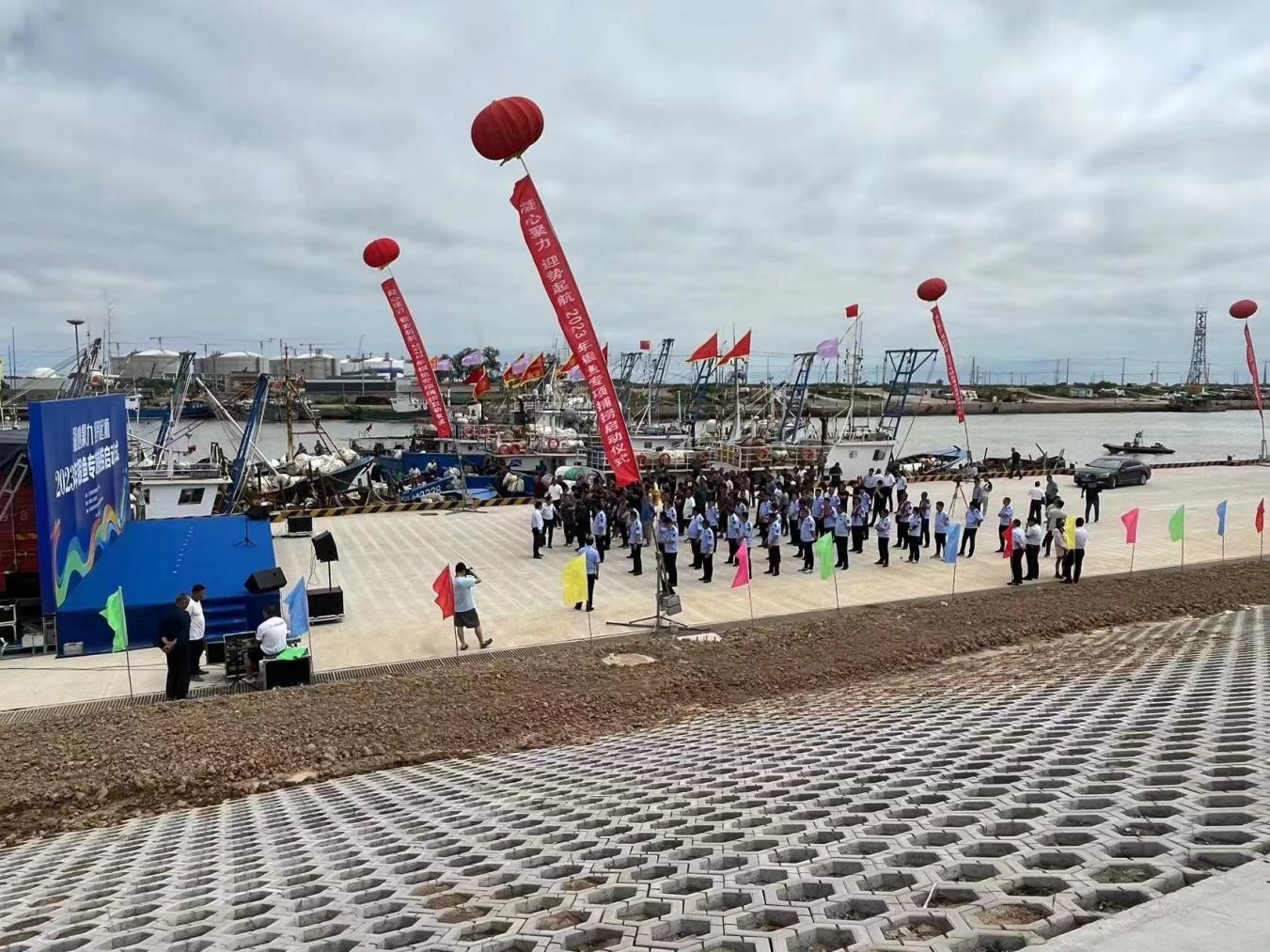 2全省銀魚(yú)專項(xiàng)捕撈啟動(dòng)儀式在翻身河漁港舉行.jpg